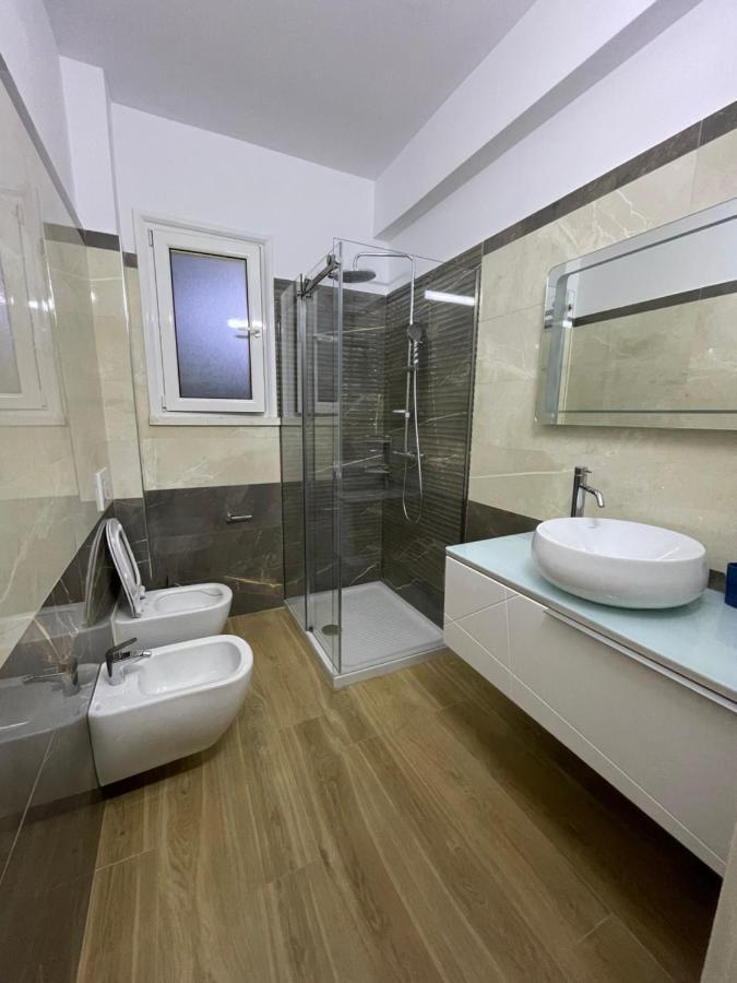 A Casa Di Alice Lägenhet Bashkia e Orikumit Exteriör bild
